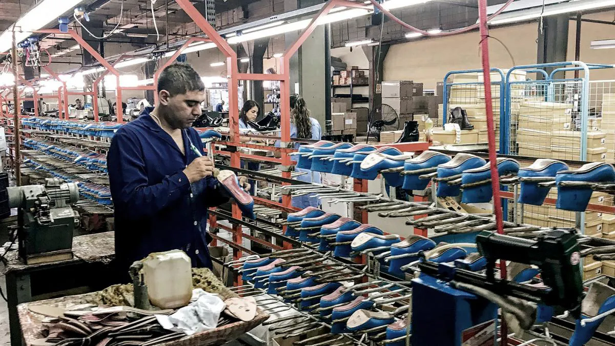 64e75c4f3e30e_1200 (1)