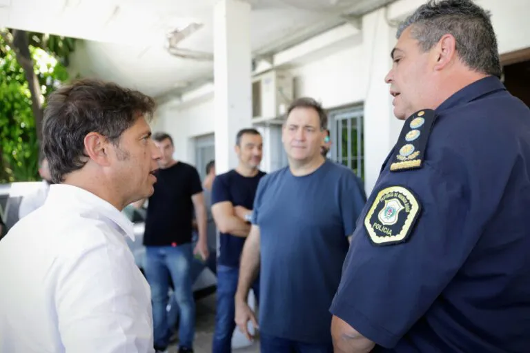 Kicillof-policia-768x512