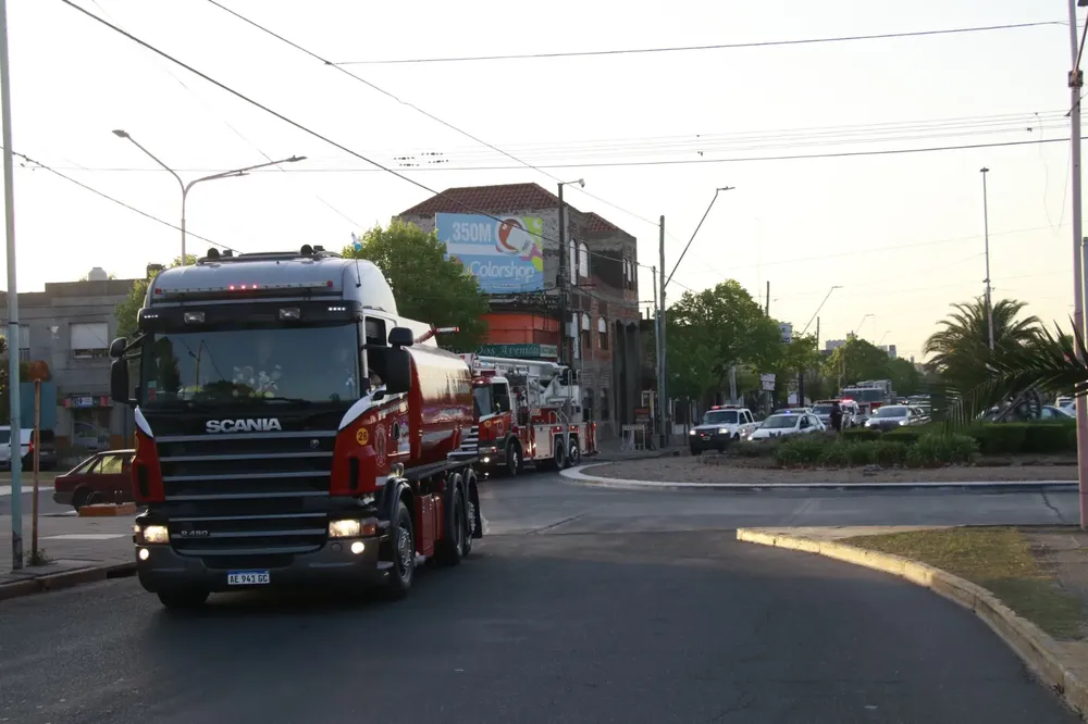 cacfe203-8e6b-42ef-b401-43eacdfb37f0