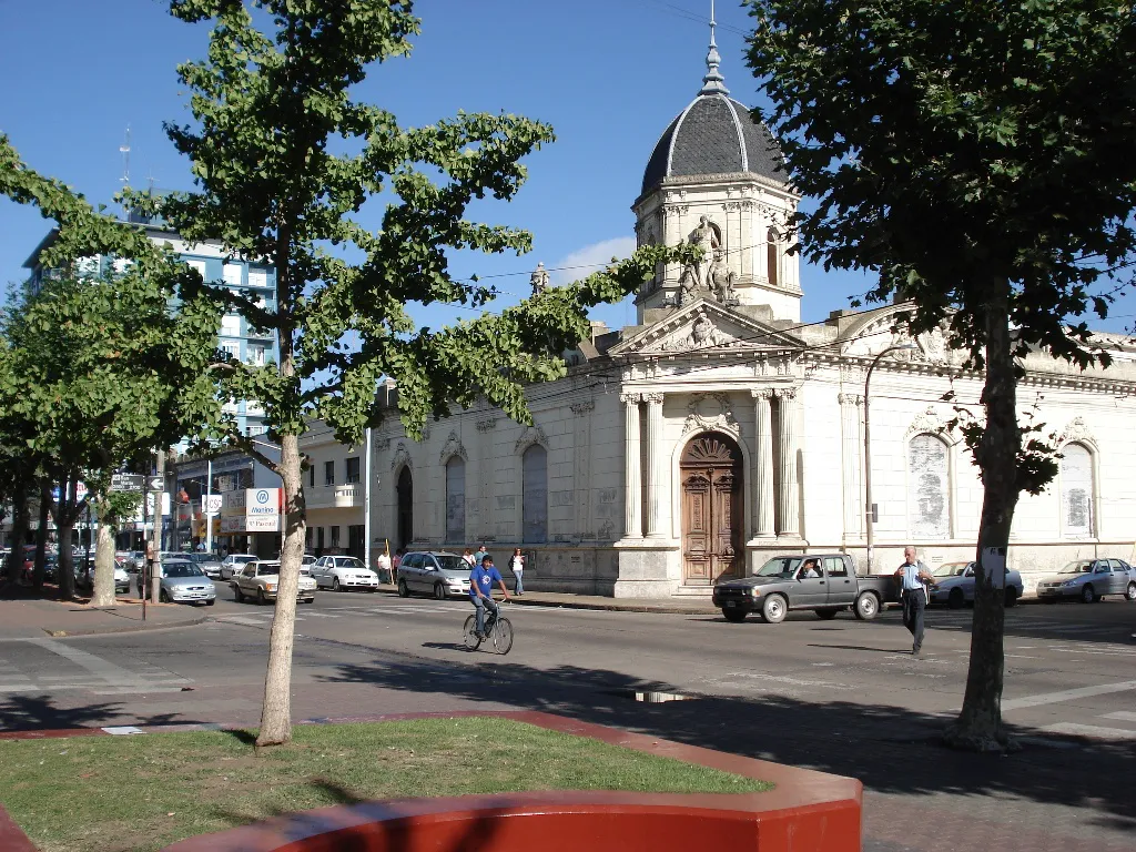 Olavarria_Calle_Centrica