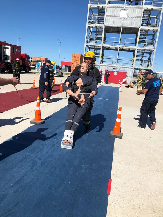 e7e470b0-f11c-495d-8466-36e05caed5a3 - copia