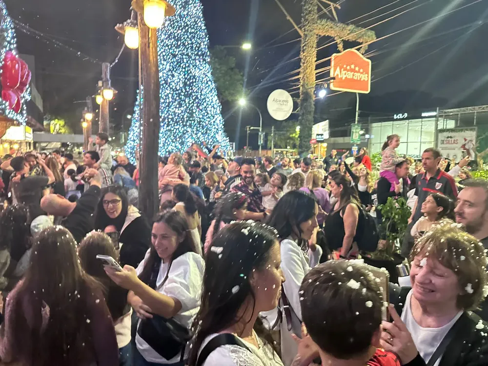 6591373b-997c-49b5-b678-89d1716c45aa